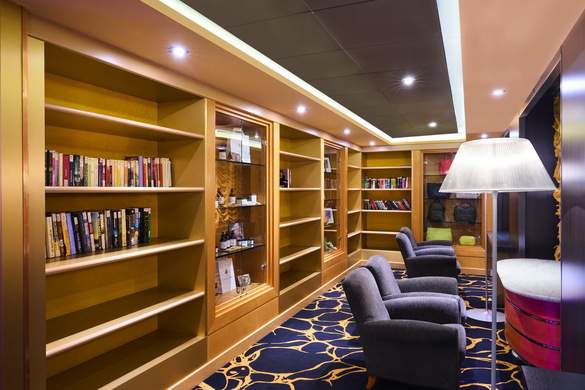 MSC Cruises MSC Armonia Lounge & Library ©MSC Rights - Ivan Sarfatti.jpg